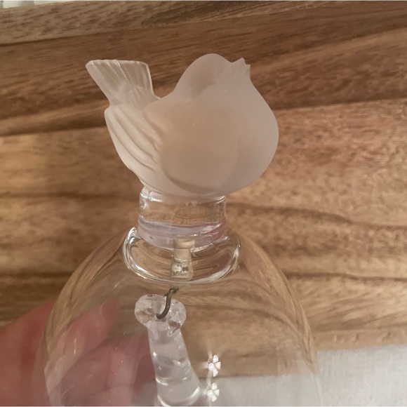 Large Crystal Table Bell With  Frosted Sparrow on Top - Picture 4 of 12